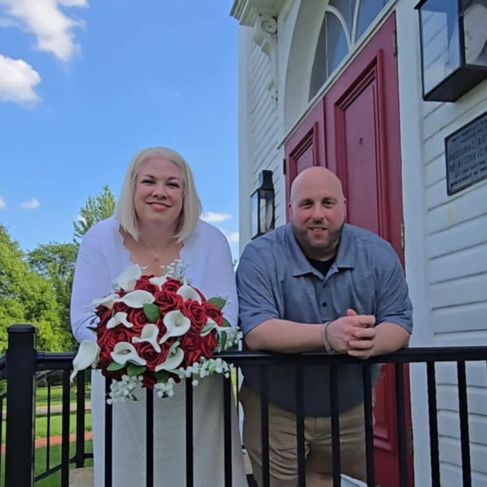 Meet your Posher, Anthony and Crystal Grach